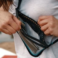 Fidlock Sling Bag Umhängetasche Black/Transparent Damen, Herren -Aqua Marina Shop unnamed file 1440